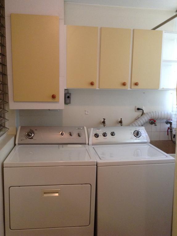 La Alameda Apartment Каракас Стая снимка